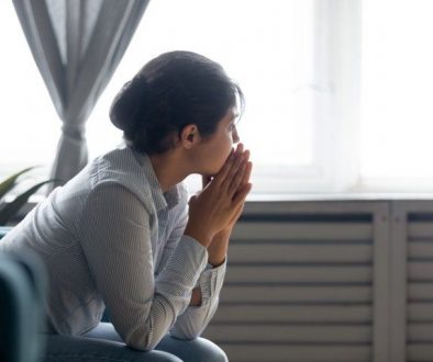 depressed-young-woman